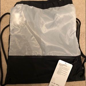 Lululemon drawstring bag